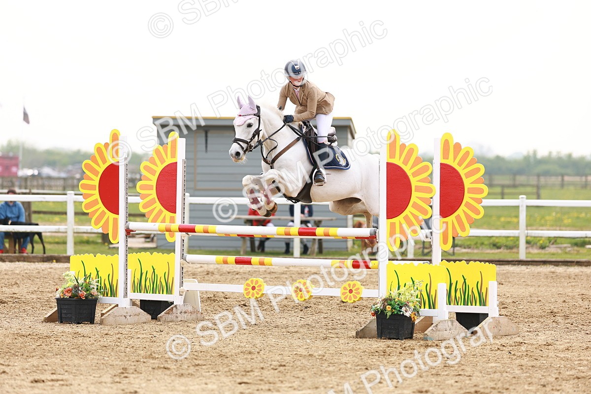  - Class 18 - Senior Newcomers - 1.10m