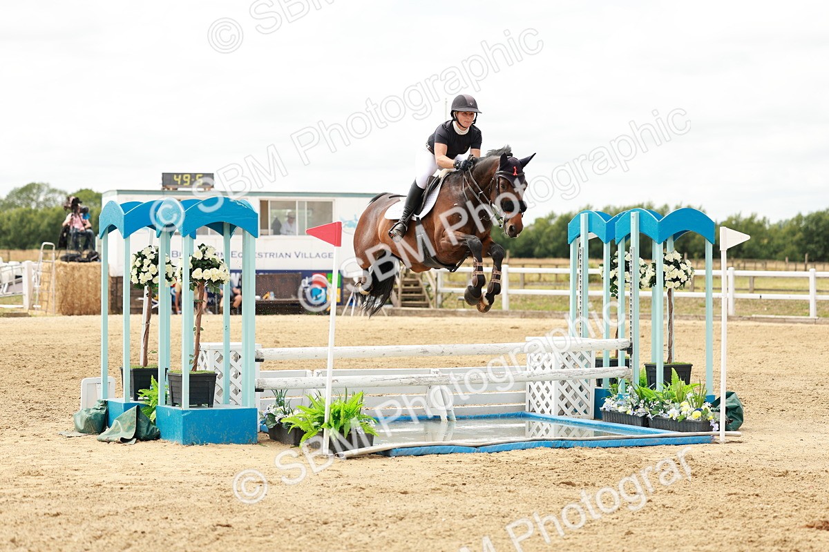 SBM_018949 - Class 21 - Senior Newcomers Championship 2d Rd