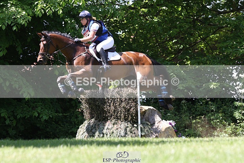 230527-141228-09572 - 322-CHANSON_DU_VILLAGE-Phoebe_Locke-XC