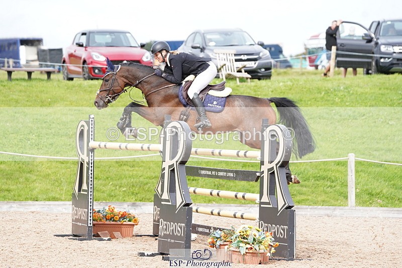 240915A-150726-10756 - Cls 28 Chard Sept GP Jump Off