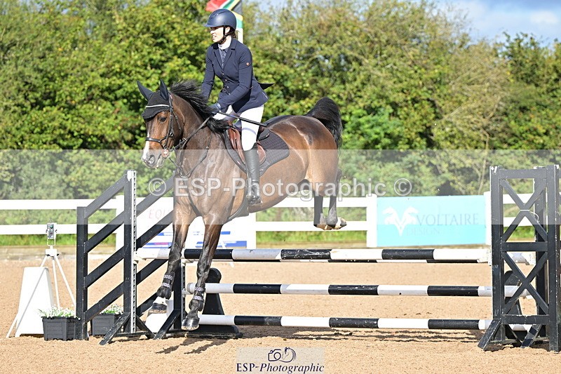 240912A-095230-00812 - Cls 8 Snr British Novice and 90cm Open