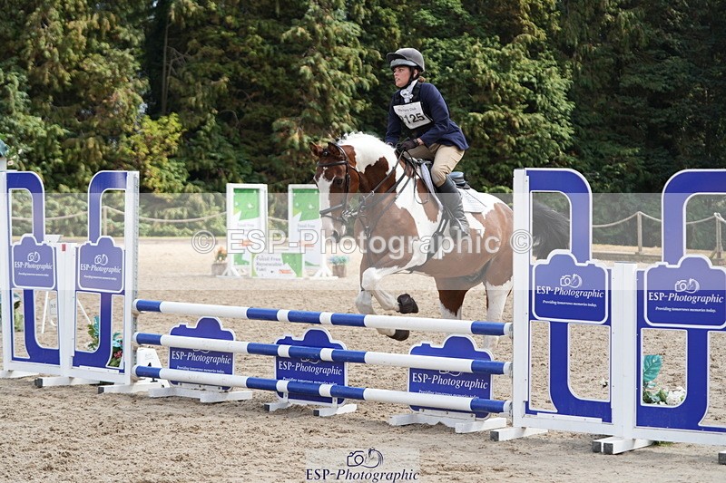 250824A-133015-37525 - 2125-Hen.Jeanes-Painted.proper