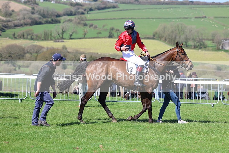 3E7A5328 - Race 4:  Maiden