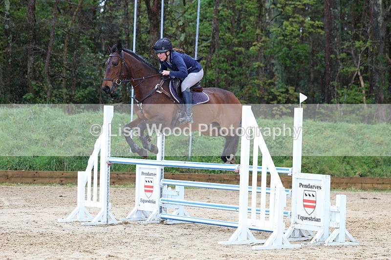 3E7A1443 - Class 6: Senior 1.05m