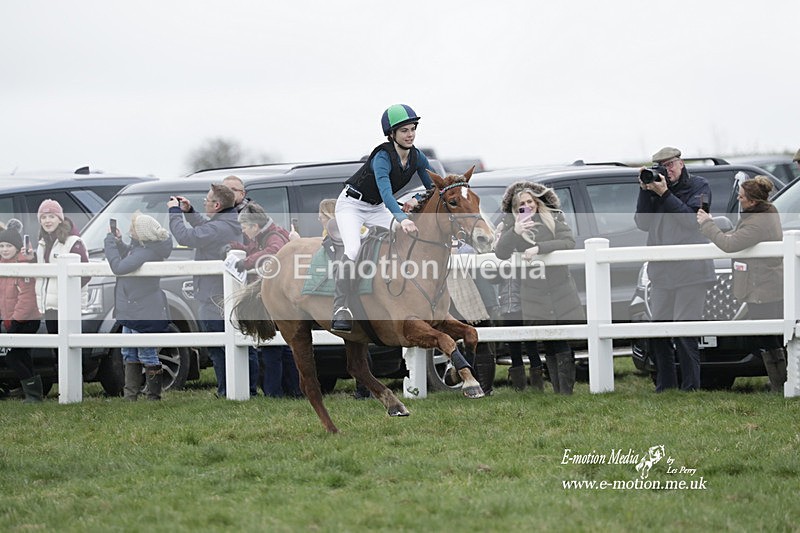PtP 260323 0037 - New Forest Hounds Point-to-Point Larkhill 26/03/23