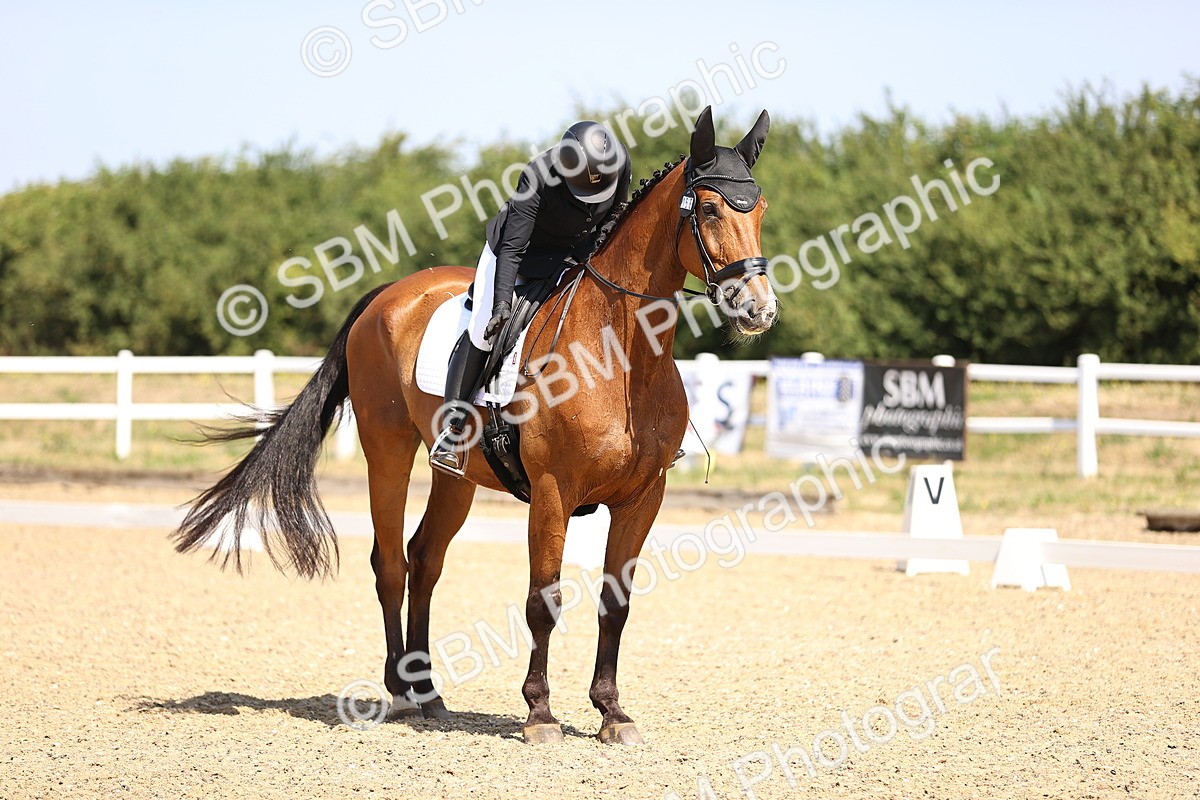 SBM_009466 - Novice 5 - 9.50-10.53