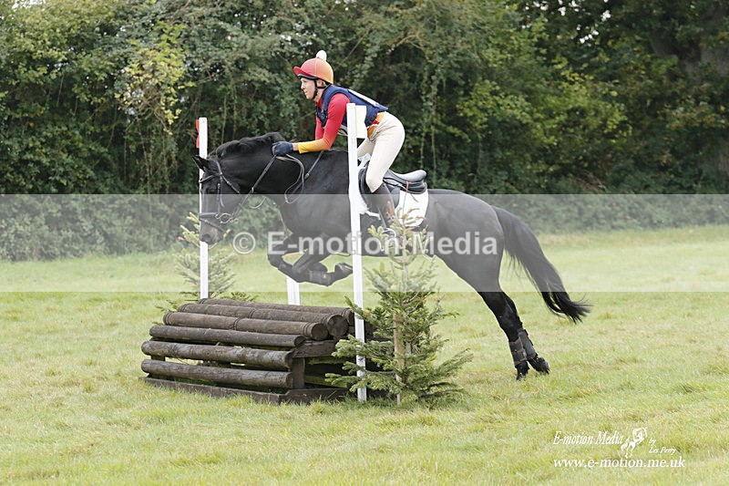  WWHT 171021 1830 - Novice Pairs (0.80m)  17/10/21