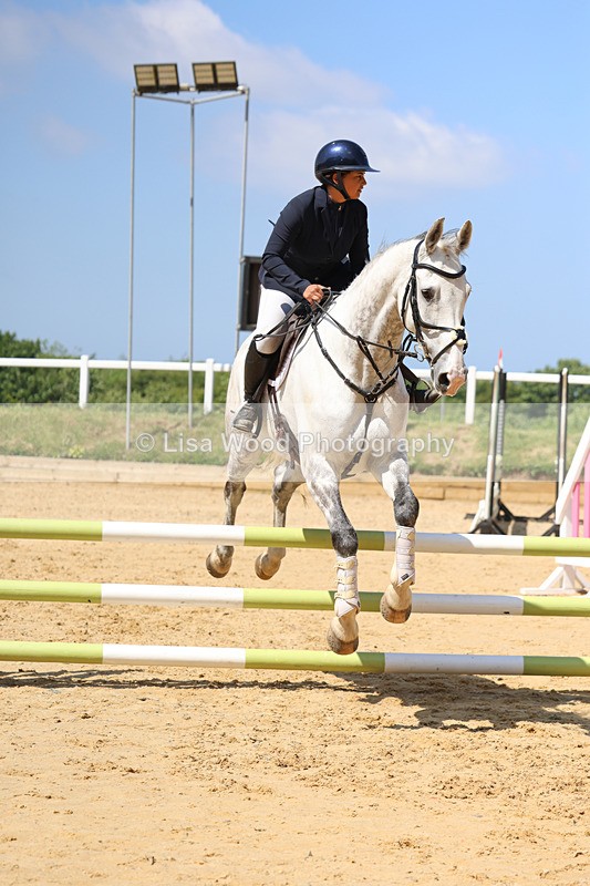 3E7A9698 - Class 8: Senior 80cm