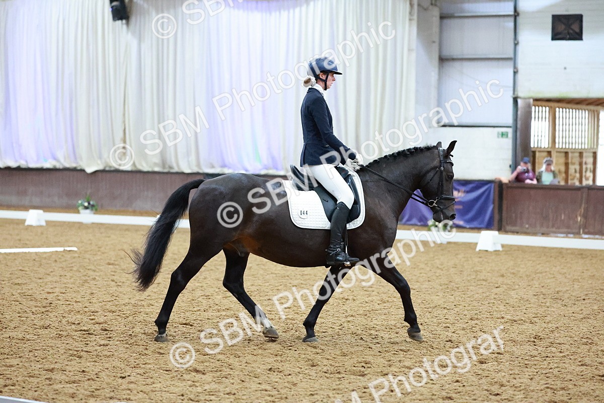 SBM_004445 - Class 12 - E2 Championship - 14.50-15.53