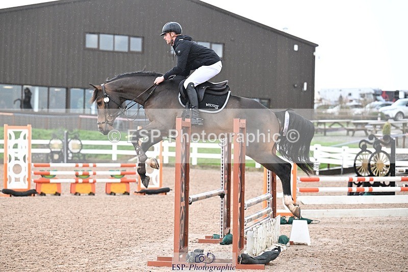 251105-102530-00161 - Cls 01 BN & 90 Open