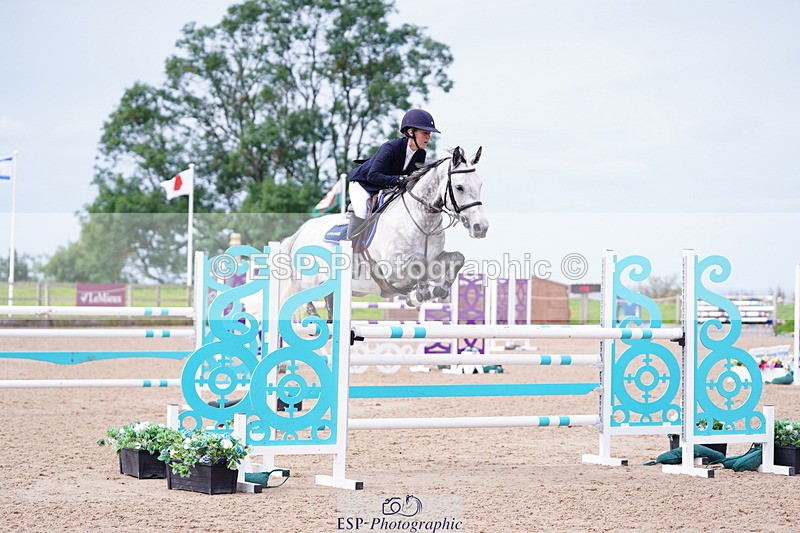 240803A-110408-07346 - Cls 29 Snr Foxhunter