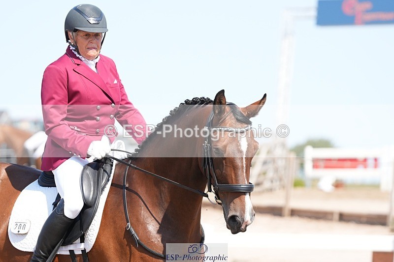 250817-145606-10779 - 200-Lyn.CockerillTwo.Minus.One