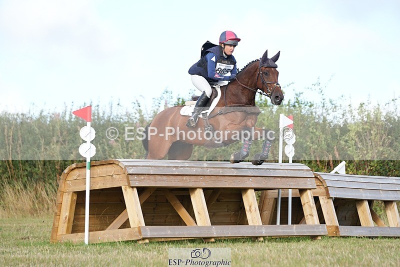 250831-174243-13977 - R-865-Kate.Honey