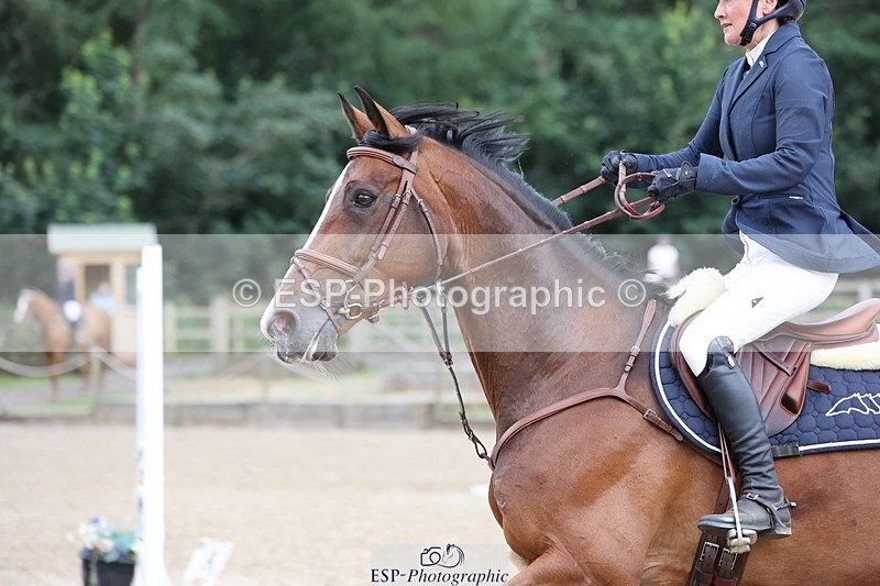 250705A-170703-16351 - Cls 37 1.05m Amateur Quali