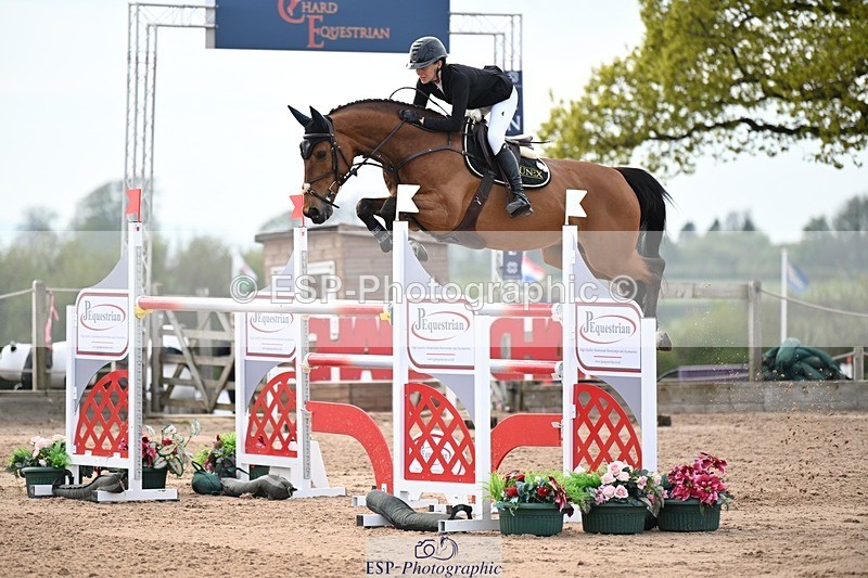 250425-180428-11181 - Cls 6 - 2 Star Medium Tour