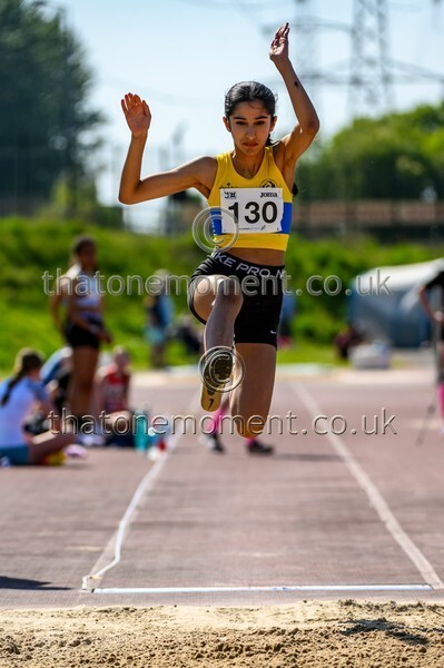 West25Sat-928575 - Field Female