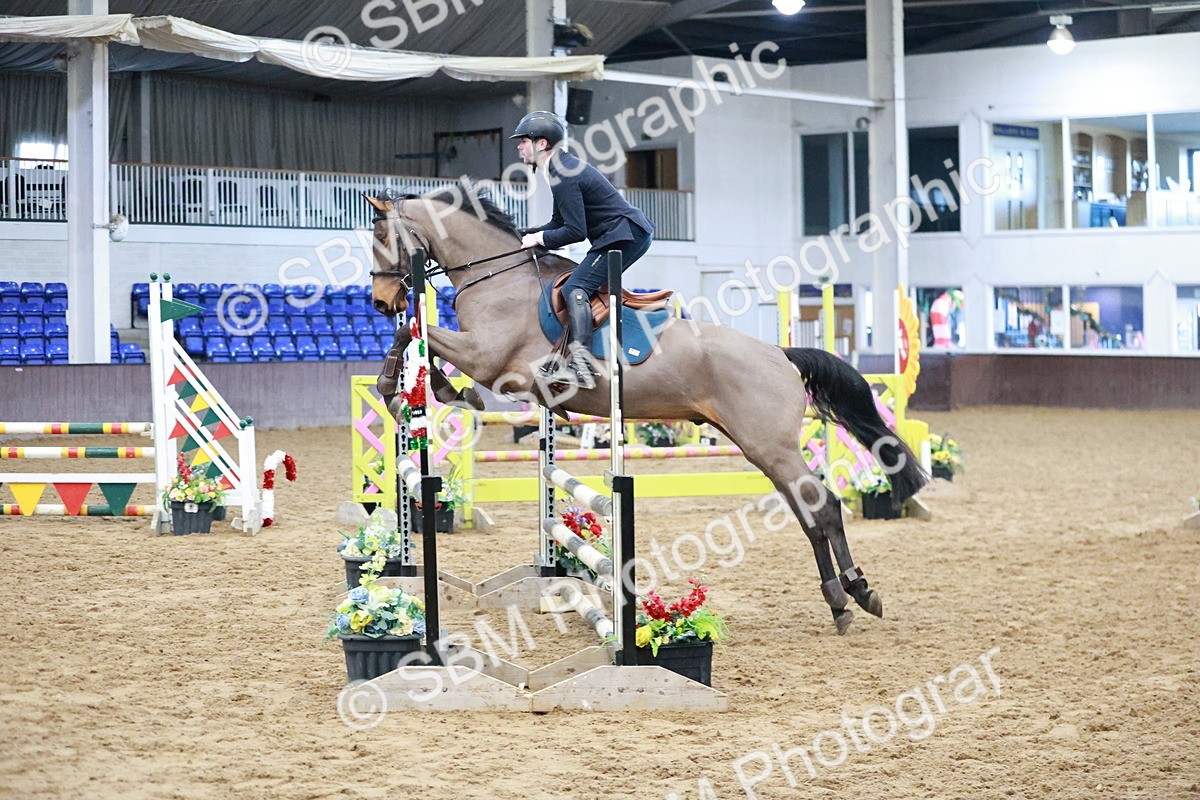 SBM_000337 - Class 2 - Senior British Novice 90cm