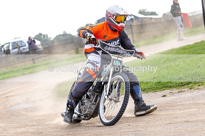 20251018-R7-9B3A0140 - Latest Photographs
