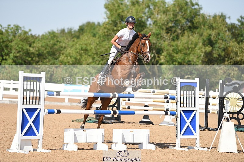 230906A-134014-00476 - Foxhunter & 1.20m Open