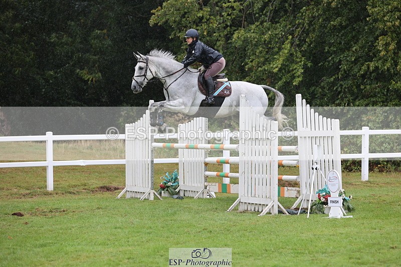 250830A-142009-06955 - Cls 16 Snr Newcomers and 1.10m Open