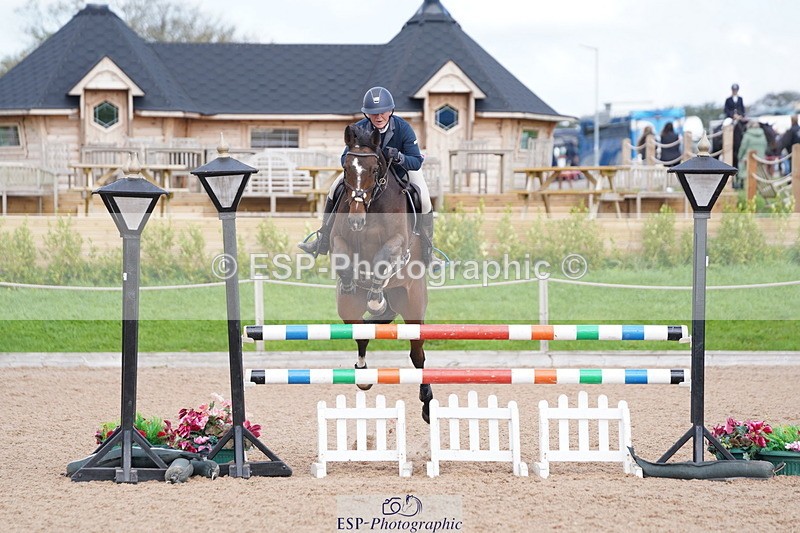 241005A-120450-04671 - SAT Cls 9 Snr Discovery &1m Open