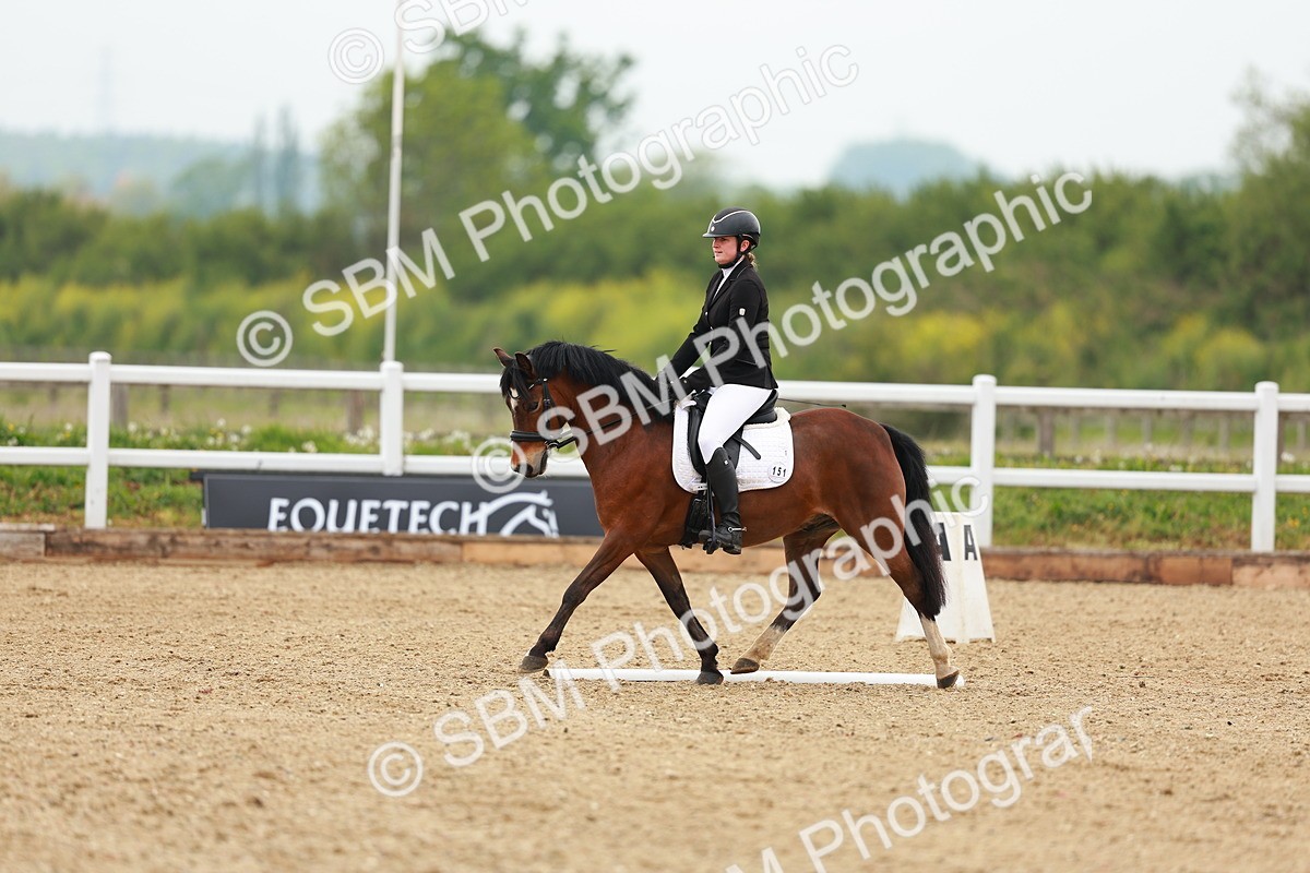 SBM_004774 - Class 15 - Novice 5
