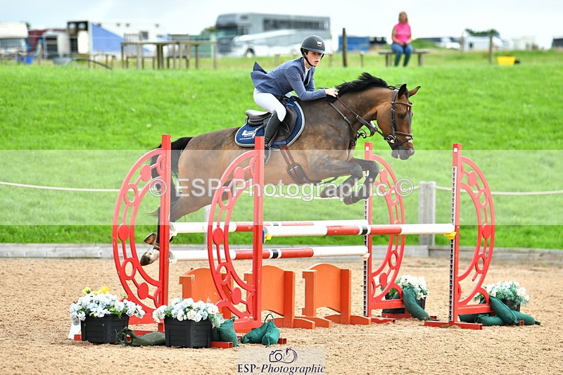 230728A-095823-00589 - Cls 1A Senior 1.05m