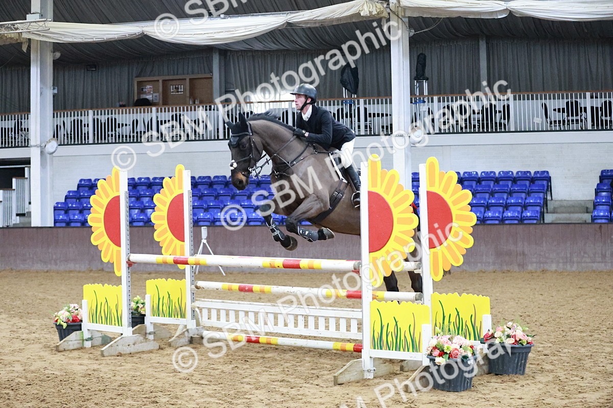 SBM_001318 - Class 4 - Senior Newcomers - 1.10m