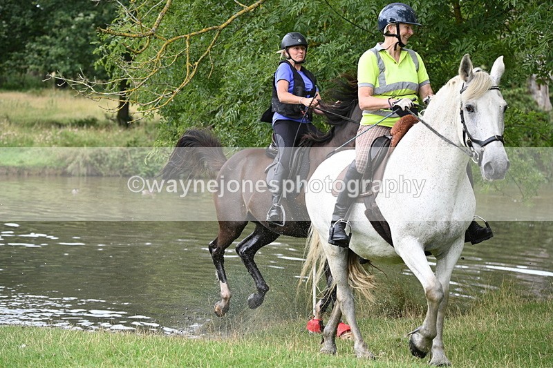 WJ7_2522 - Time at Water 11:14 to 11:36