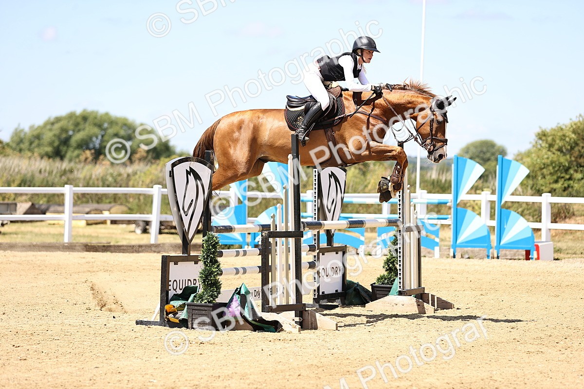 SBM_014422 - Class 15 - Senior Newcomers - 1.10m Open