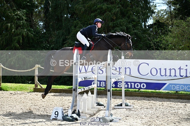 240324-130023-02745 - Cls 9 Snr 1.05m Open