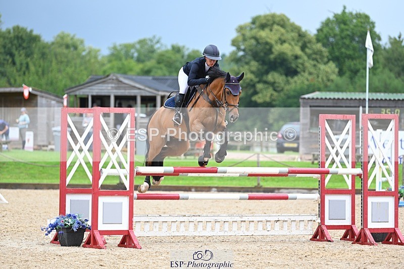 230713-105053-27057 - Cls 66 Newcomers & 1.10m Open