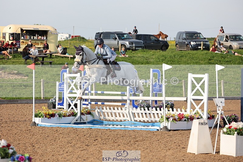 240511A-185027-15999 - Cls 39 Chard Equ Derby