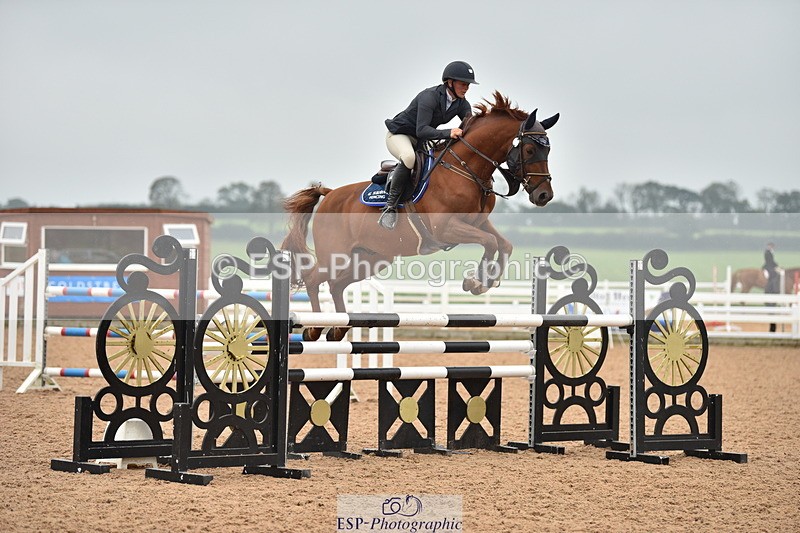 231011A-143132-00721 - Cls 5 Foxhunter & 1.20m Open