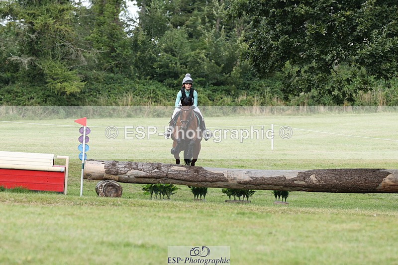 240825X-171543-37885 - 80cm XC 16.30 to 17.30