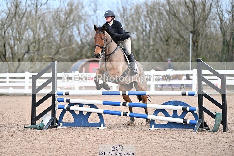 250112-092042-00647 - Cls 15 British Novice and 90cm Open