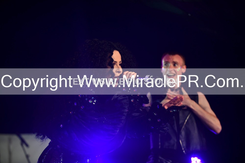 SH4_5924 - The Cher Experience