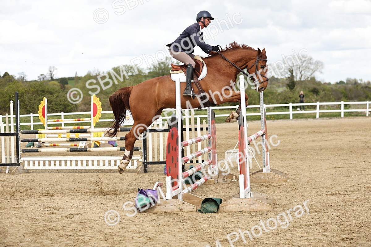 SBM_001377 - Class 4 - Senior Newcomers - 1.10m