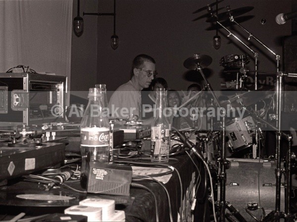 30 phil-kirby - Eardrum @ dry bar / dry201 manchester 27.11.99