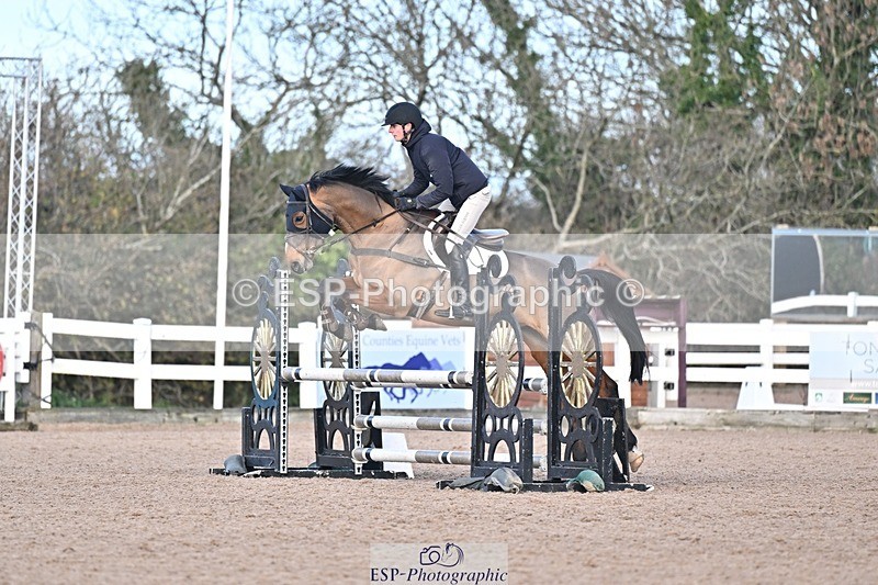 251126-100235-00102 - Cls 0 + 1, Clear Round, British Novice and 90cm