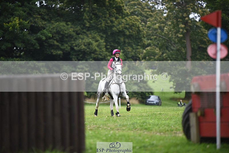 240804-143102-14785 - 558-Demelza_Barnes-GRAGEELAGH_BLUEBELL