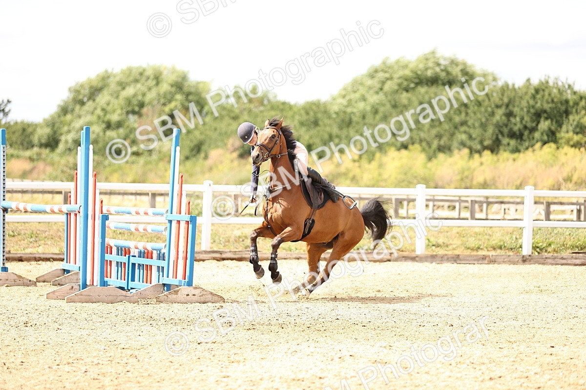 SBM_001270 - Class 6 - Senior Newcomers - 1.10m