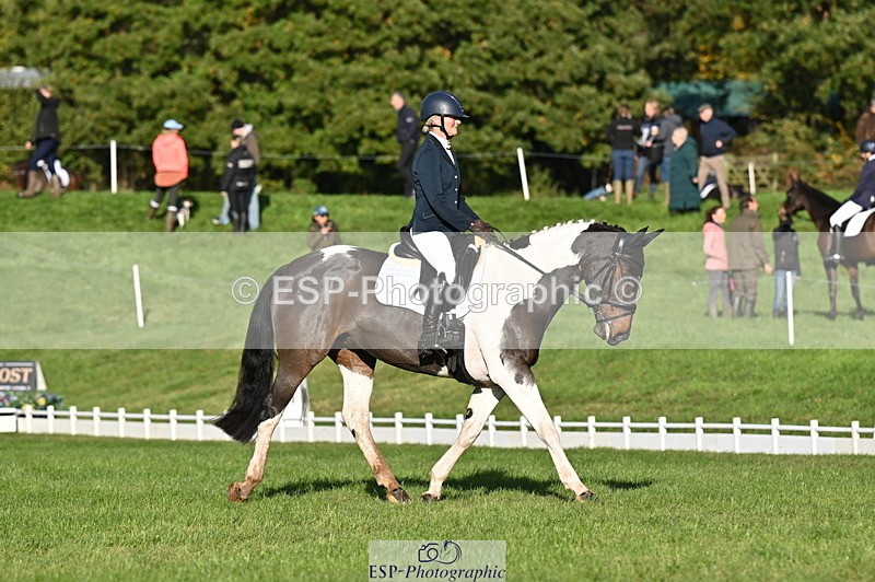 251024A-100620-08227 - G-552-Rachael.Whittaker