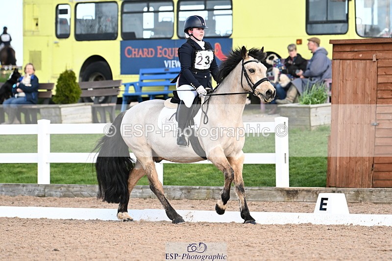 240324A-134455-03735 - Novice 27, 12.30 to 13.50