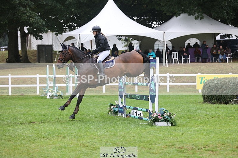 250830A-142721-06995 - Cls 16 Snr Newcomers and 1.10m Open