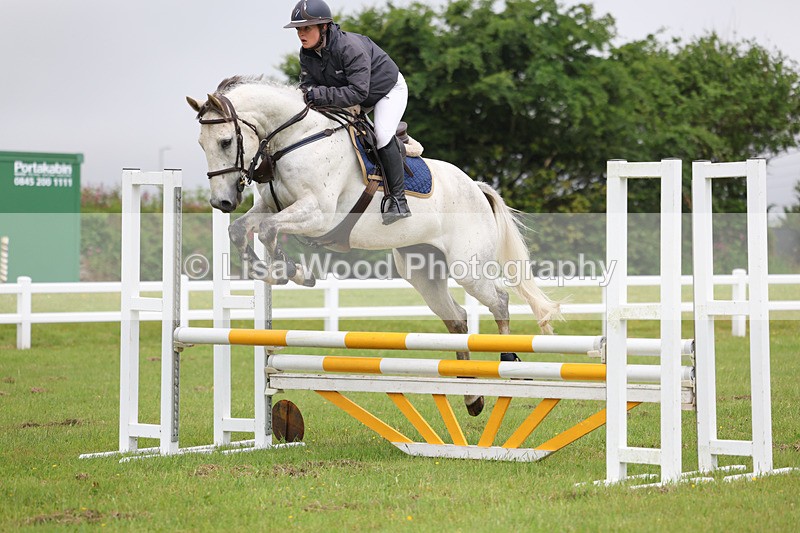 3E7A6061 - Class 5: Senior 80cm