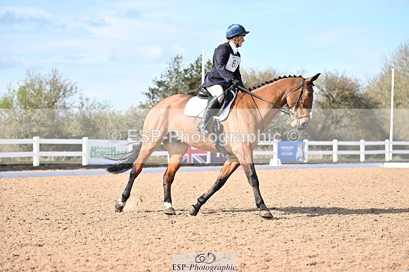 240324A-142613-04038 - Novice 27, 14.30 to 15.25