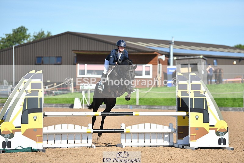 230903A-100920-03610 - Cls 12 95cm Amateur Quali