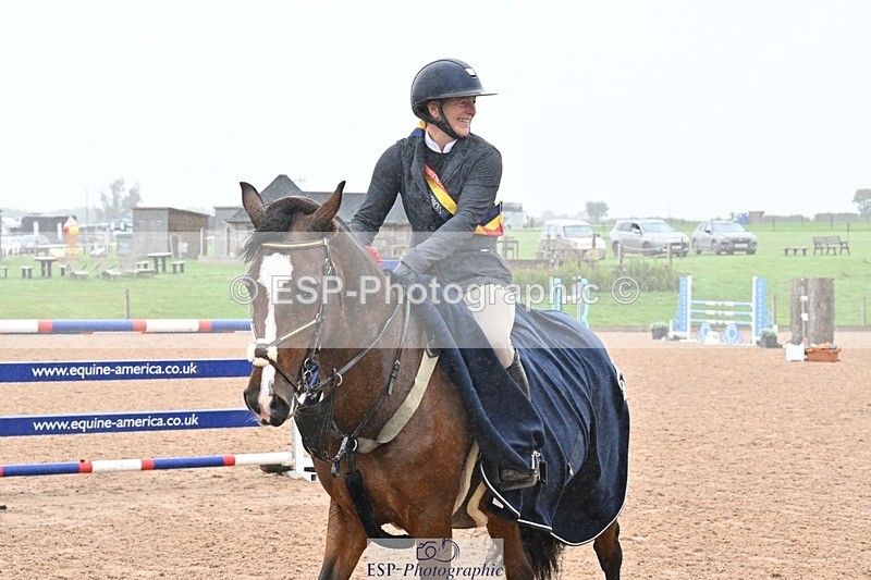 250914-120058-08625 - Cls 27 Snr 1.05m and 1.10m Grand Prix