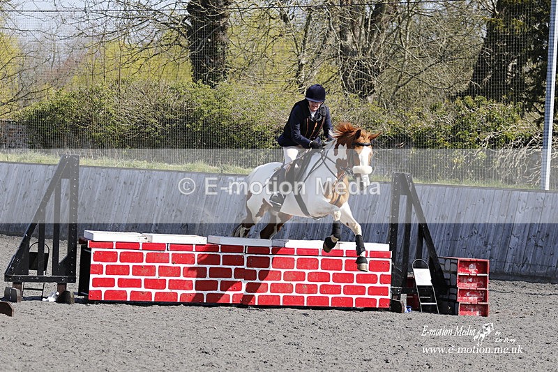 _EST1110 - Bourne Valley Riding Club Winter Showjumping 27/03/22